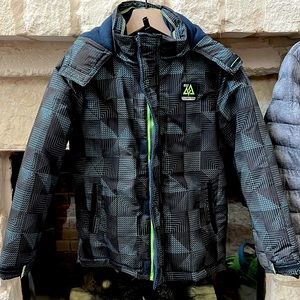 Boys fall winter puffer coat size 10-12